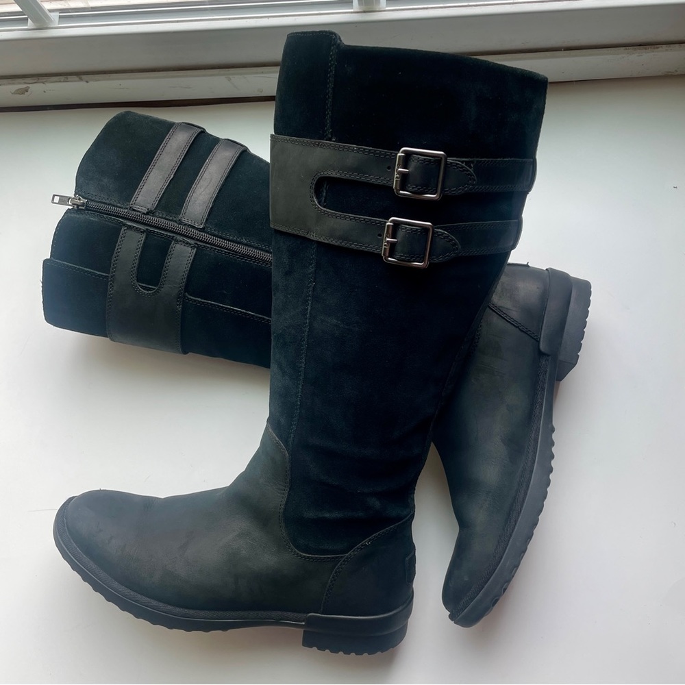 *SOLD* UGG Zarina Tall Boot